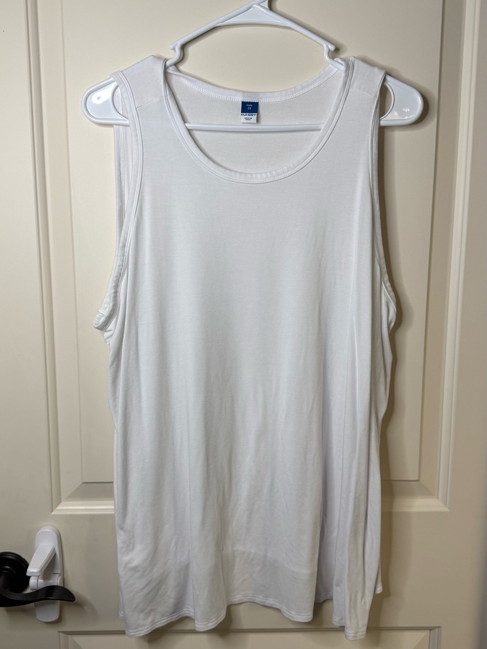 Old Navy Luxe White Tank Top - 2X